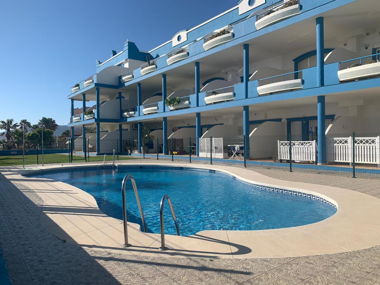 Tarifa Cozy House - Beach Front, Pool, Parking Eksteriør billede